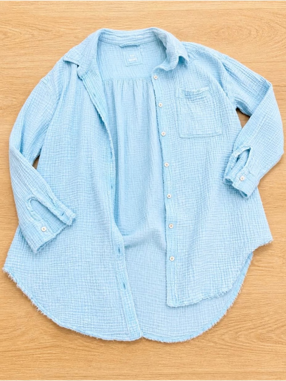 Aerie Woman’s Blue Gauze Button Down Shirt Size Small 100% Cotton